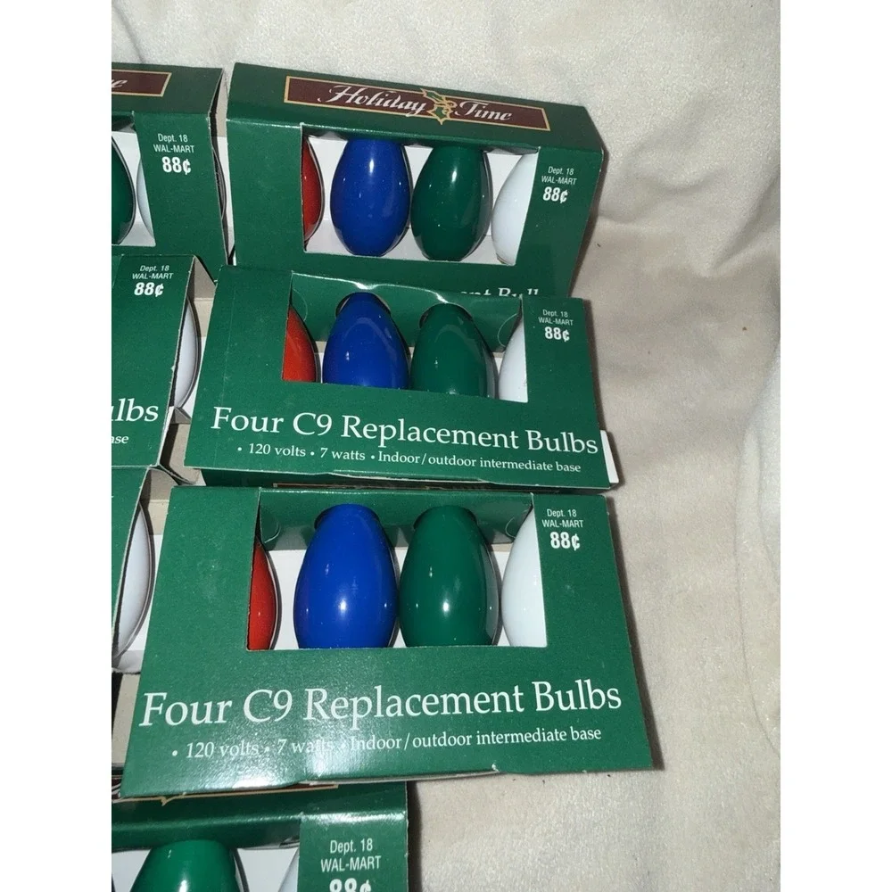 Lot Of 7 Packs Christmas Light Bulbs C9 New 4 Each Pack Red Blue Green White